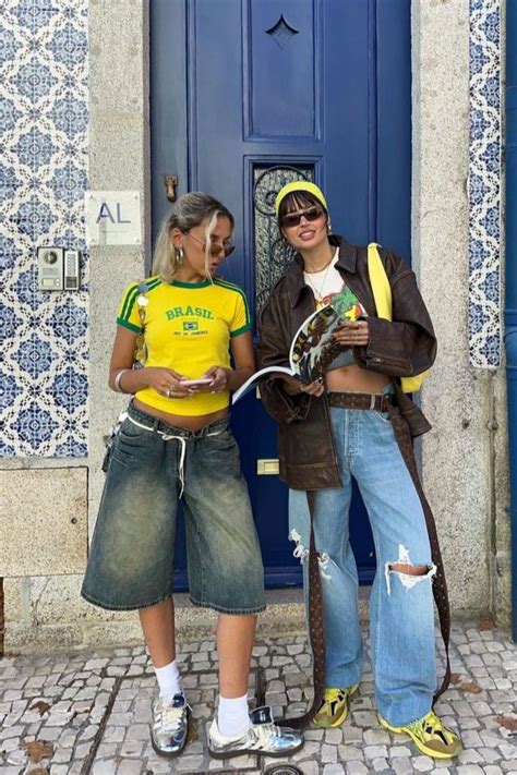 goodfellaswagering|A Style Guide to 90s Streetwear Fashion .